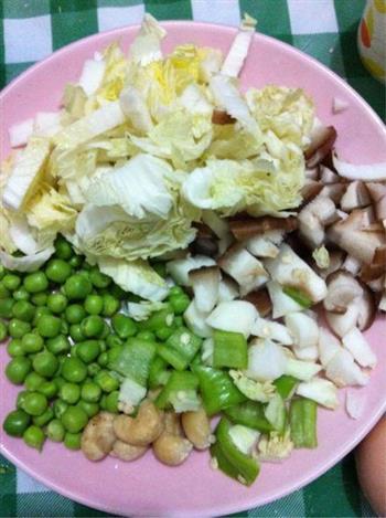减肥蔬菜炒饭的做法步骤2