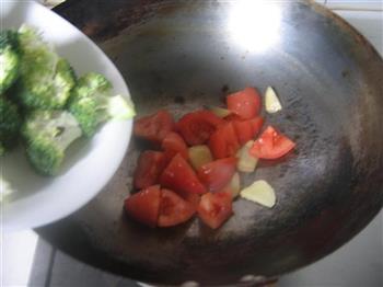 西兰花番茄猪肝汤的做法图解5