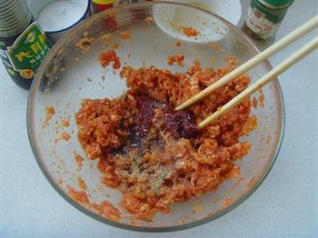 辣白菜锅贴的做法步骤4
