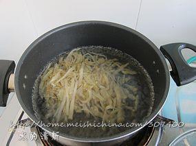 榨菜肉丝汤的做法步骤3