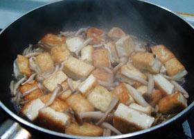 蟹味菇黄金豆腐的做法步骤8