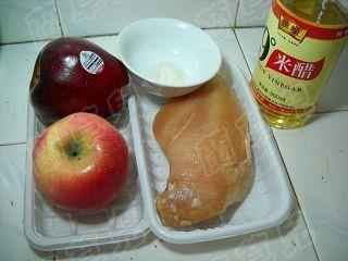 酸甜苹果鸡丁的做法步骤1