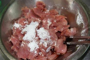 水煮魔芋丝肉片的做法步骤2