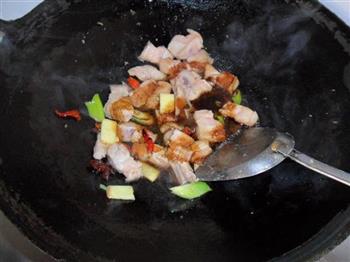 茶树菇红烧肉的做法步骤5