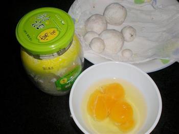 酒酿鸡蛋圆子羹的做法步骤1