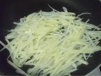 韭菜炒土豆丝的做法图解7