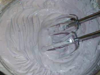 蓝莓奶油蛋糕卷的做法步骤14