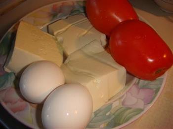 鸡蛋西红柿炒豆腐的做法步骤1