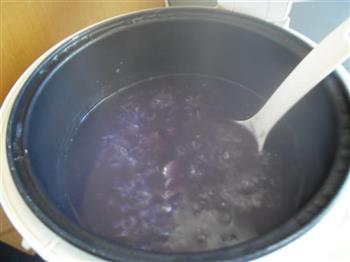 紫薯粥的做法图解3