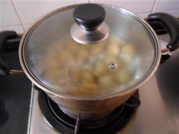 白玉菌菇豆果汤的做法步骤5