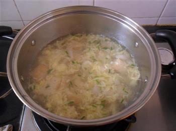 白玉菌菇豆果汤的做法步骤6