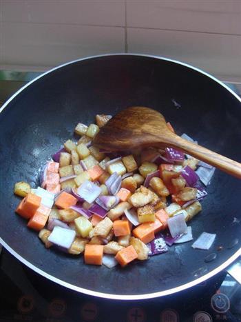 咖喱土豆鸡丁的做法步骤8