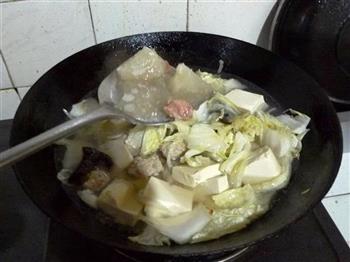 白菜豆腐丸子汤的做法步骤11