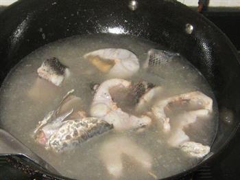 豆腐黑鱼汤的做法步骤5