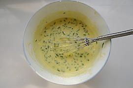 葱香咸味蛋卷的做法步骤6