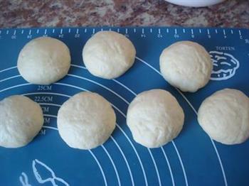 直接法做红豆面包的做法步骤3