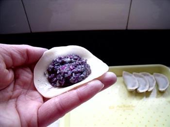 紫甘蓝菜肉水饺的做法图解5