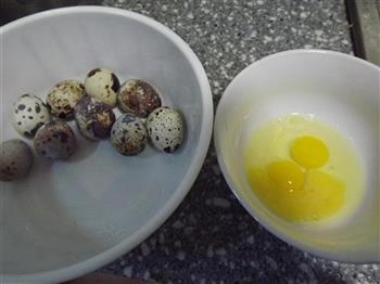黄花蛋粥的做法步骤2