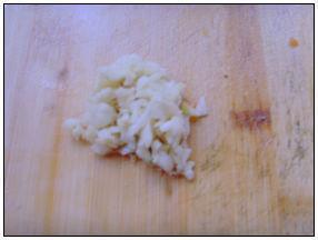 蒜香蚝油豆皮卷的做法步骤13