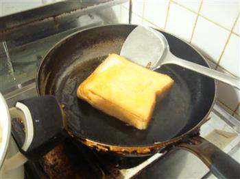牛肉咖喱烤面包的做法步骤4