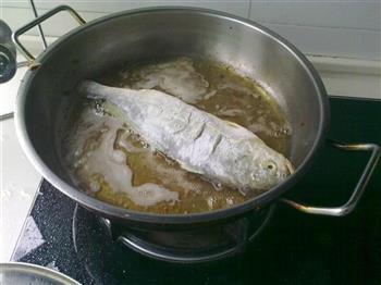 干煎黄花鱼的做法步骤3