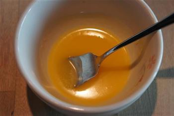 抹茶杏仁蜜豆卷的做法步骤4