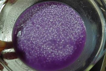 紫糯米丸子的做法步骤3