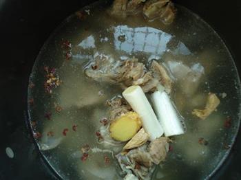 白萝卜羊肉汤的做法步骤6