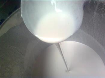 水磨拉肠粉的做法步骤3