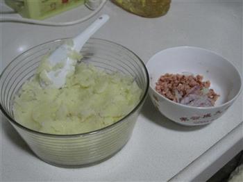 火腿土豆饼的做法步骤1