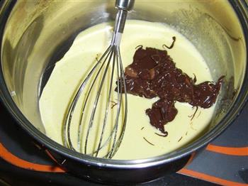 经典巧克力蛋糕的做法步骤3