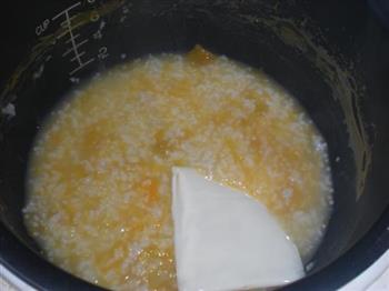 南瓜奶酪小米粥的做法步骤7