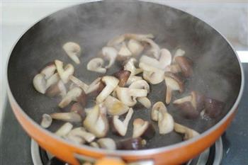油醋双菇的做法步骤3