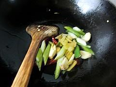 海鲜麻辣香锅的做法步骤12