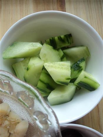 日本豆腐杂蔬汤的做法步骤3