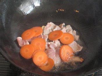 胡萝卜青椒炒肉片的做法图解4