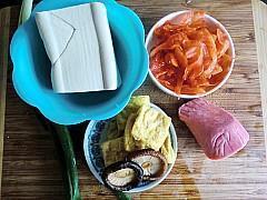 韩式泡菜豆腐汤的做法步骤1