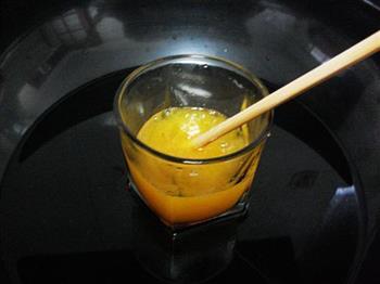 芒果酸奶慕斯的做法步骤11
