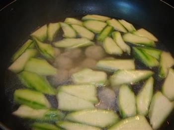 清鲜鱼丸丝瓜汤的做法步骤10