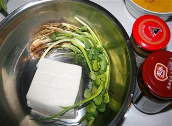 酥炸脆皮豆腐的做法步骤1