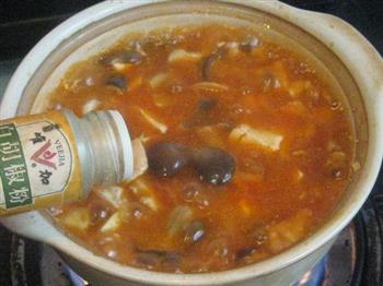 茄汁豆腐秀珍菇煲的做法步骤9