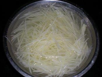尖椒土豆丝的做法步骤2