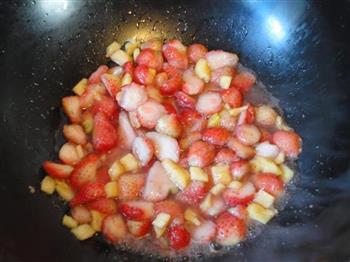 菠萝味草莓酱的做法图解5