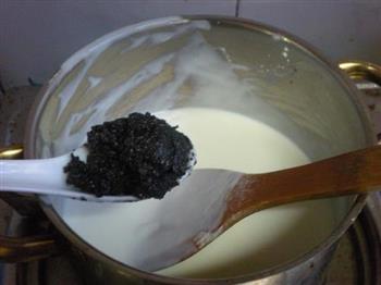 牛奶核桃芝麻糊的做法步骤7