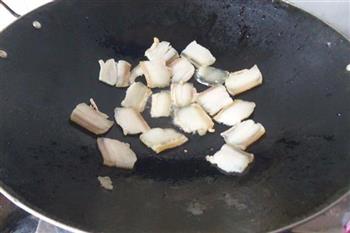 土豆洋葱炒腊肉的做法步骤5