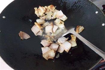 土豆洋葱炒腊肉的做法步骤6