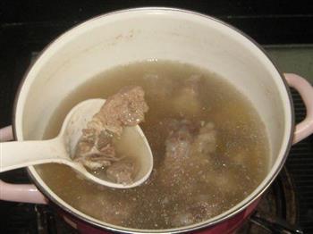 香菇排骨汤馄饨的做法步骤2