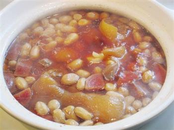 红菜头豆干猪手汤的做法步骤10