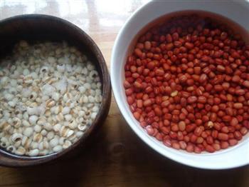 红豆薏米粥的做法图解3