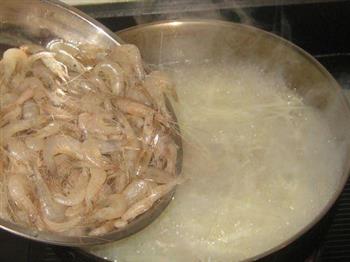 土豆丝白虾汤的做法步骤5